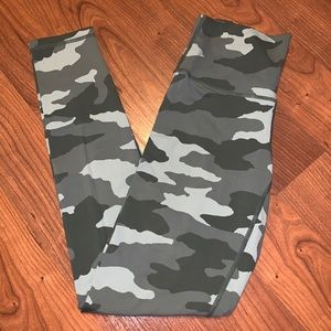 AERIE PLAY LEGGINGS